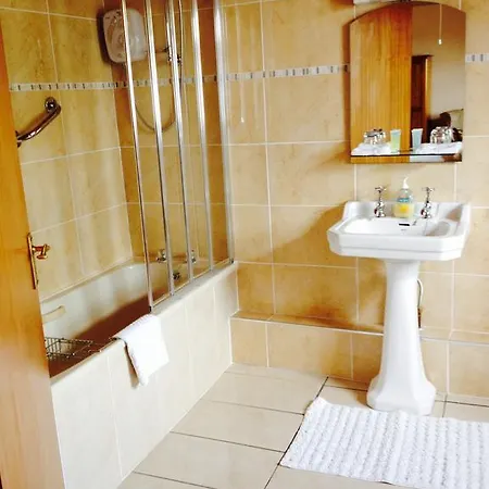 Aisling Bed & Breakfast 4*